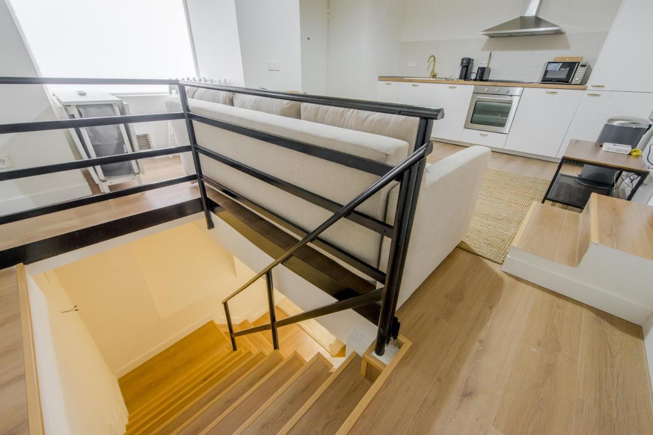 Modern Apt & Cool Interior Design En El Retiro Apartamento Madrid Exterior foto